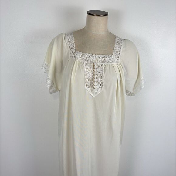 VTG 70's Figurfit NIght Gown Slip Maxi Long Lace Trim Flaw Size 2X - Picture 2 of 10